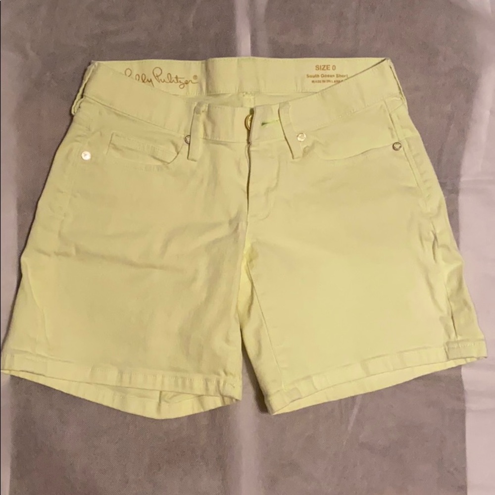 ⭐️SOLD⭐️ Lilly Pulitzer South Ocean Short size 0